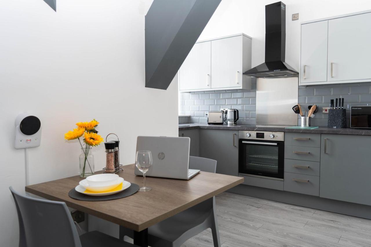 Sky Apartments Μπράντφορντ Εξωτερικό φωτογραφία